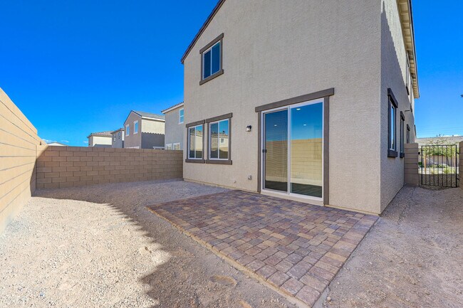 Building Photo - 8484 W Agate Ave