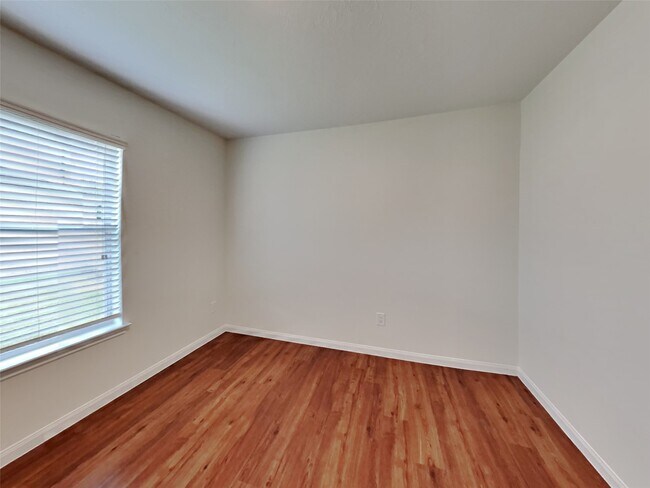 Building Photo - 3906 Hawthorn Glen Ct