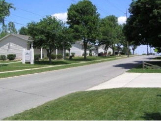 Primary Photo - 319 E 18th St