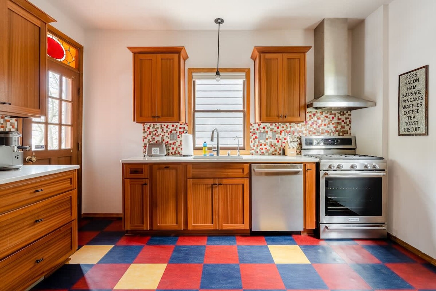 Building Photo - 1200 SW 20th Ave