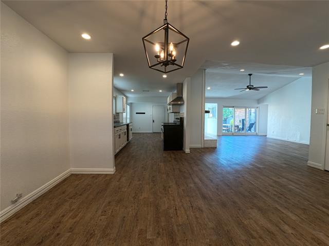Building Photo - 1738 Hartford Dr