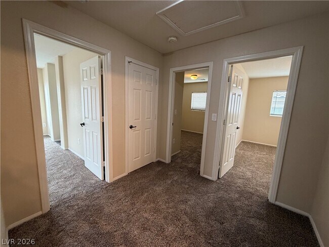 Building Photo - 2324 Cockatoo Dr