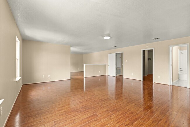 Building Photo - 7931 Raven Creek Ln
