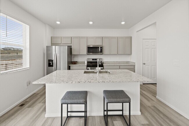 Building Photo - New 2 Story Home built in 2025