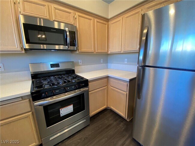 Building Photo - 9712 Panorama Cliff Dr