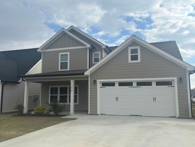 Building Photo - Beautiful New Build 4 Bed, 3.5 Bath, 2 Car...