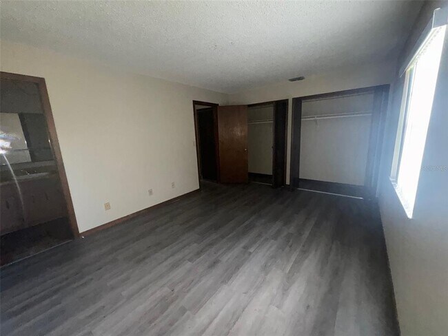 Building Photo - 590 Belltower Ave