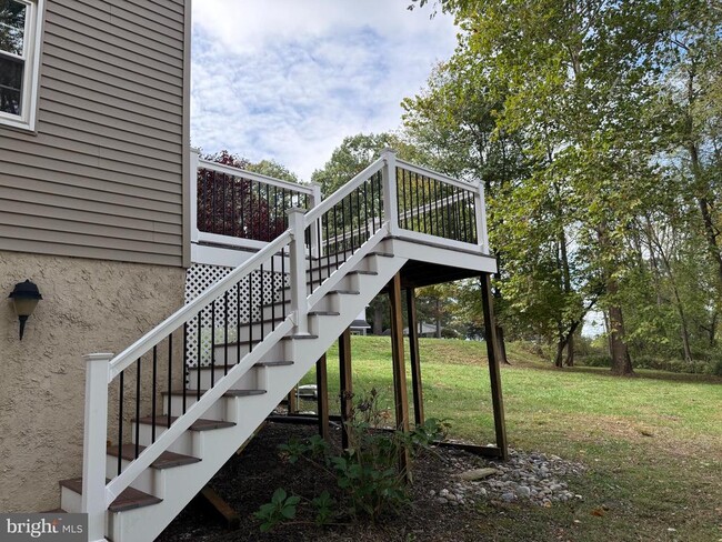 Building Photo - 5331 Strasburg Rd