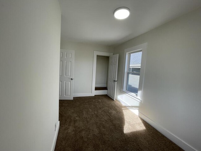Building Photo - 155 E Woodrow Ave