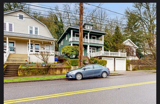 Building Photo - 5515 S Corbett Ave