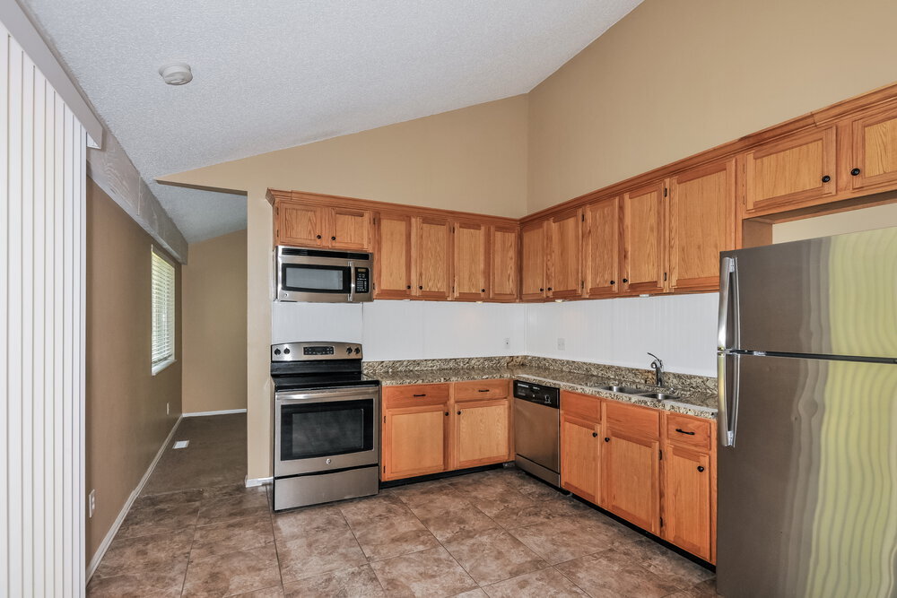 Building Photo - 6911 Candlewick Way