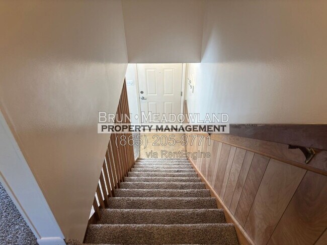 Building Photo - 3610 Kelly Cir