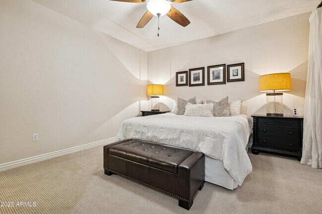 Building Photo - 15050 N Thompson Peak Pkwy