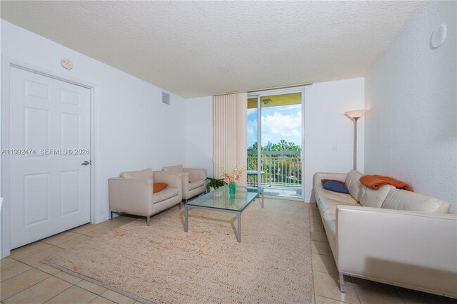 Building Photo - 816 NW 11th St