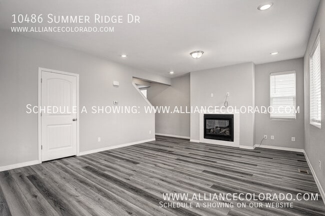 Building Photo - 10486 Summer Rdg Dr