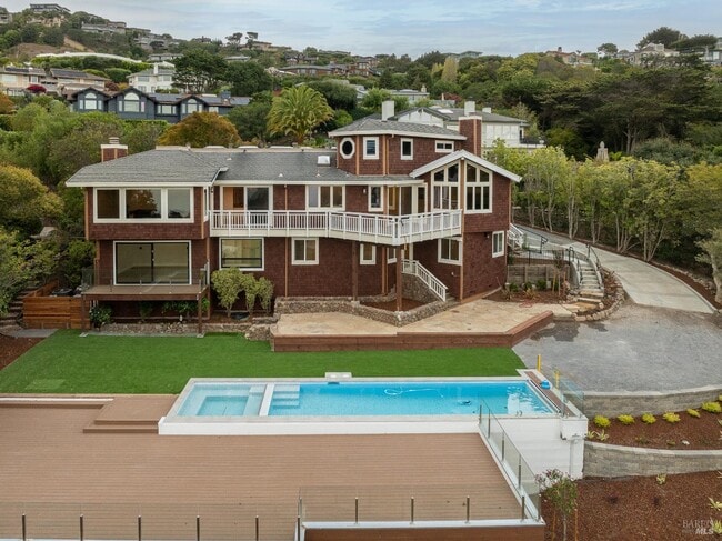 Building Photo - 45 Meadow Hill Dr