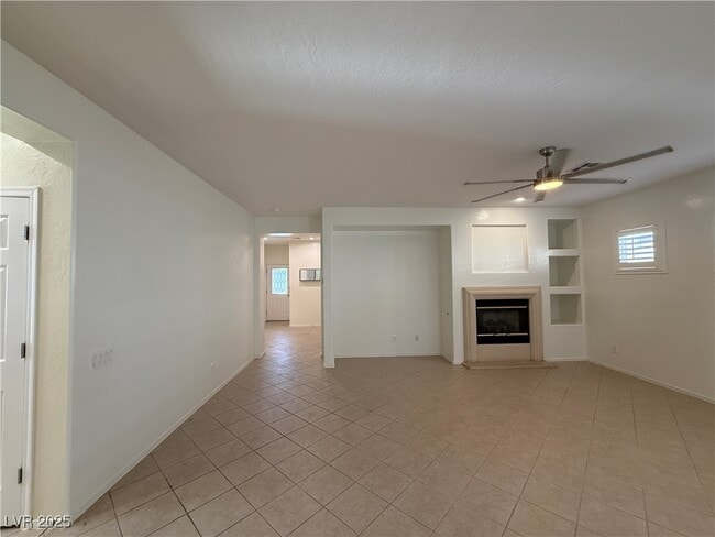Building Photo - 2739 Mintlaw Ave