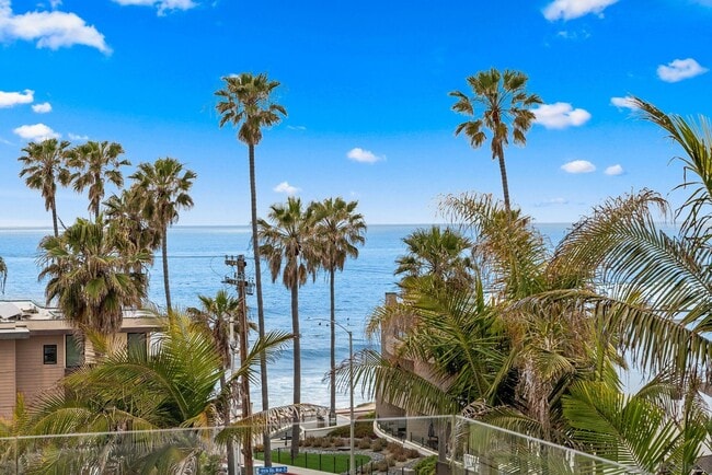 Primary Photo - 257 Playa Del Sur St