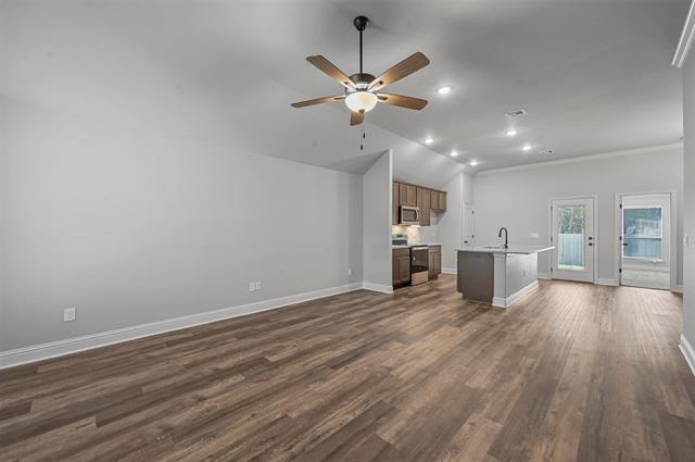 Building Photo - 2106 Wyldewood Wy