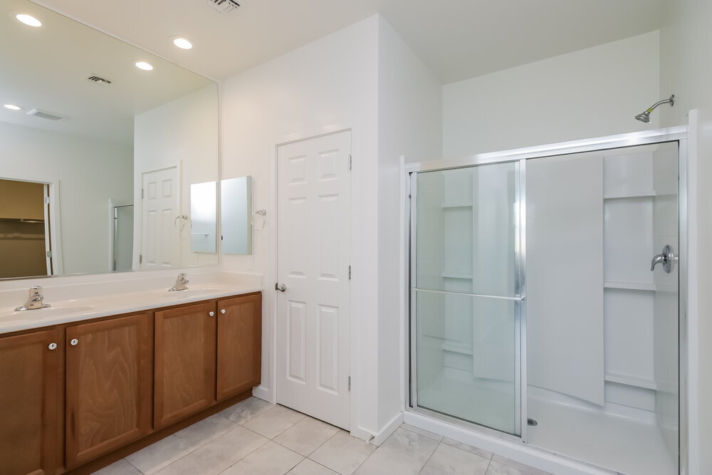 Building Photo - 654 Glen Canyon Dr