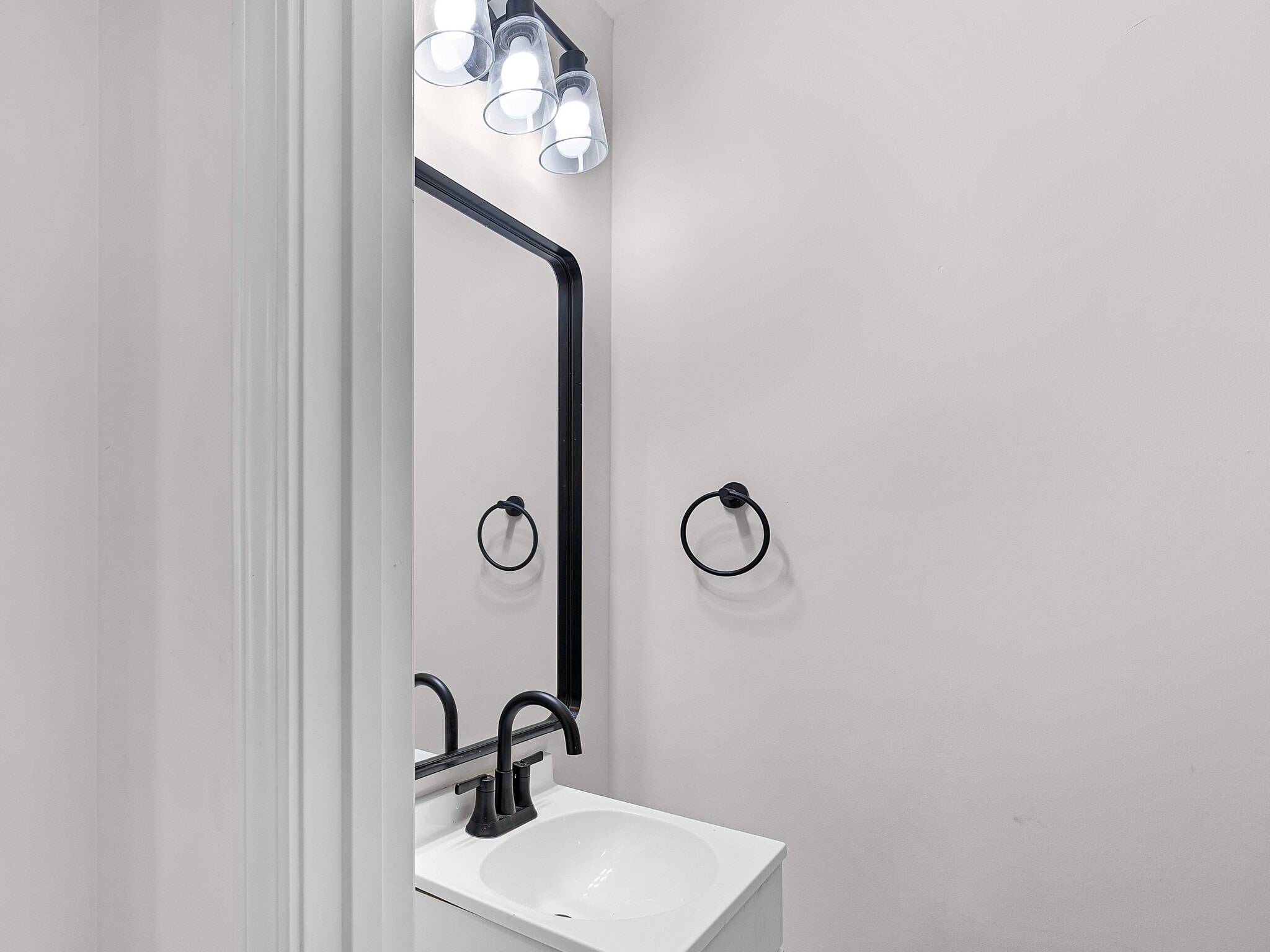 Building Photo - 521 Lambuth Blvd