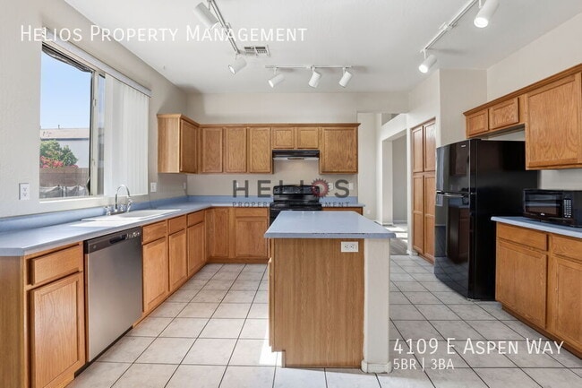 Building Photo - 4109 E Aspen Way