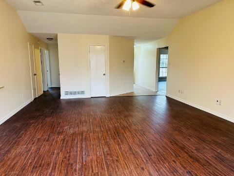 Building Photo - 205 Apollo Rd