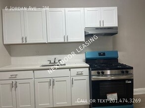 Building Photo - 6 Jordan Ave