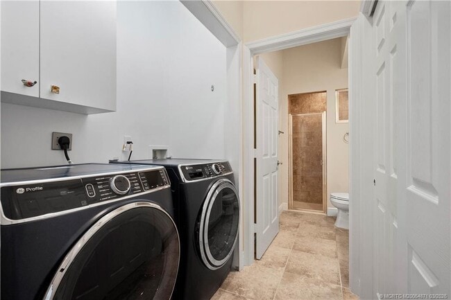 Building Photo - 2194 NW Tilia Trail