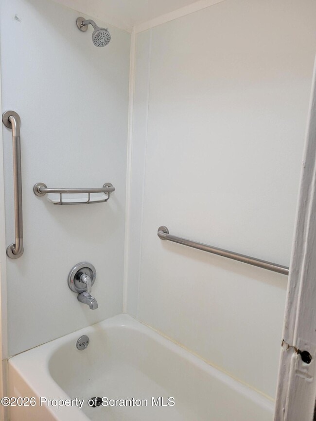 Building Photo - 34 Barney St