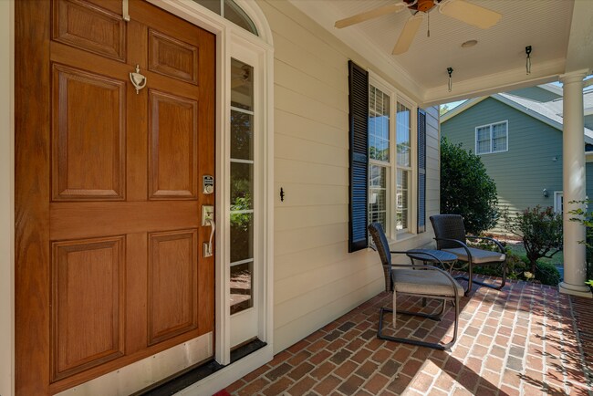 Building Photo - 117 Buckhurst Dr