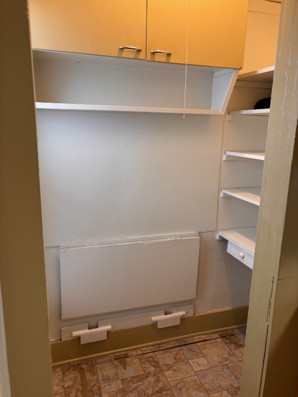 Building Photo - 1430 E Lyndale Ave