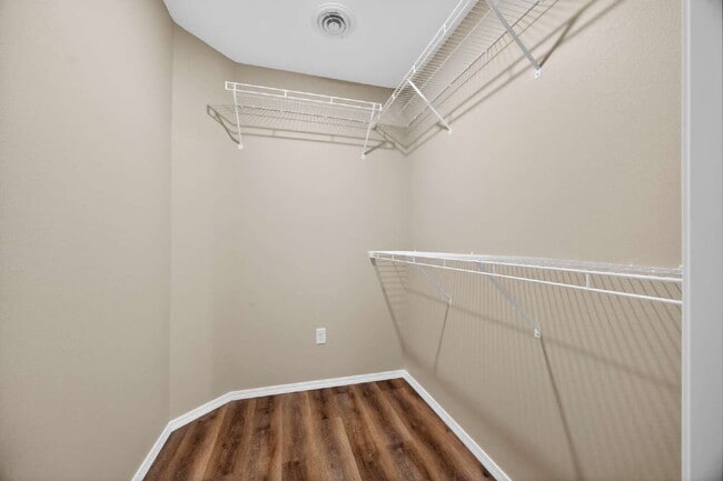Building Photo - BRAND-NEW 4BR/2BA Duplex/Patio home with Garage - Available Now near Hollister, Schools