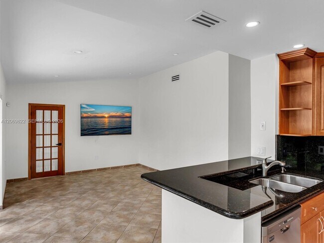 Building Photo - 7457 SW 112th Pl