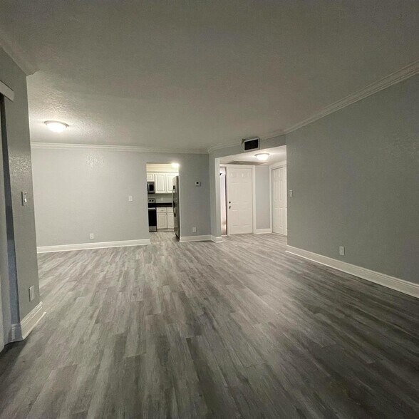 Building Photo - 3427 NW 47th Ave