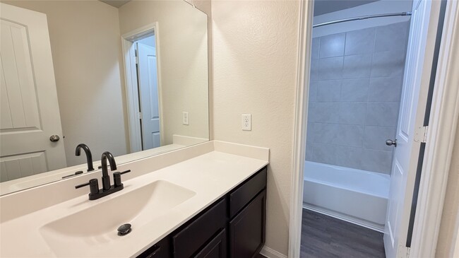 Building Photo - 25118 Falcon Castle Ln