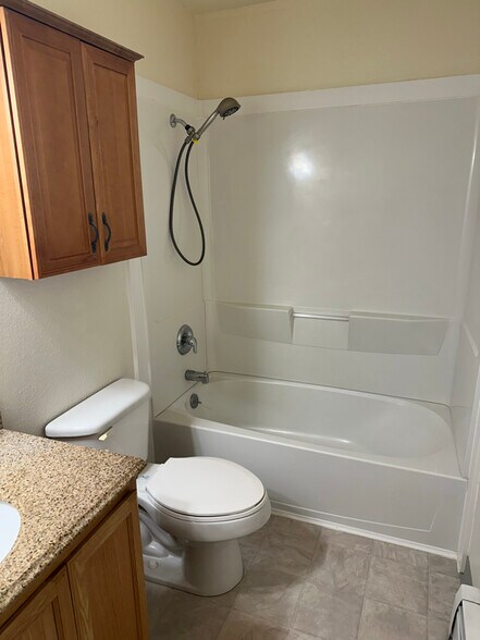 Building Photo - 17119 Coronado St