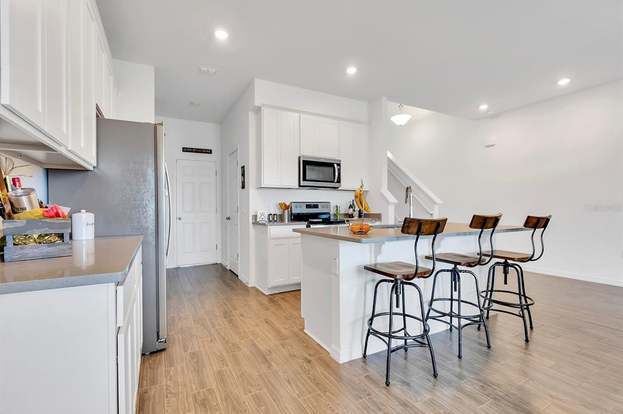 Building Photo - 15691 Willow Arbor Cir