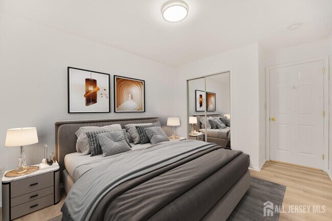 Building Photo - 606 Cypress Ln