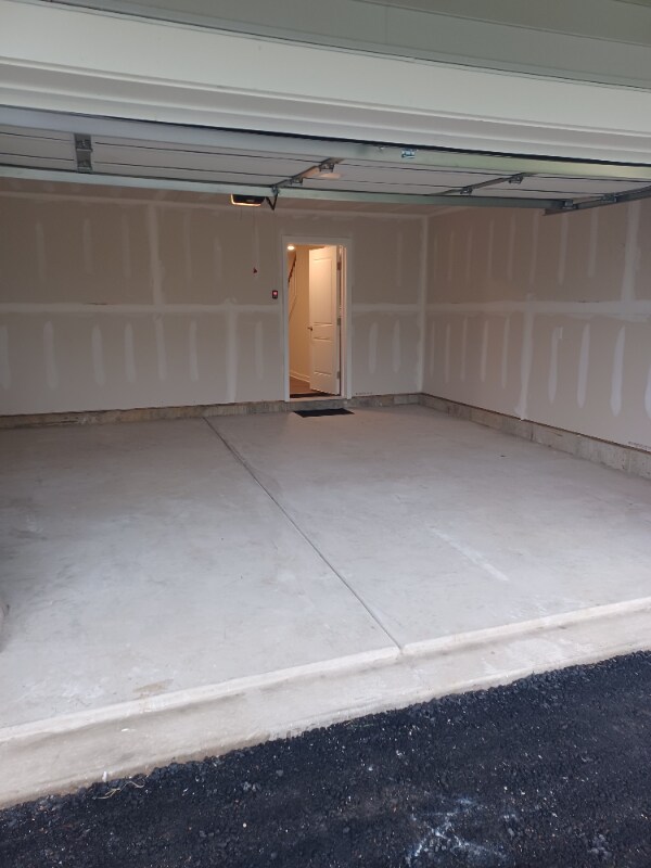 Building Photo - 4727 Franklin Cir