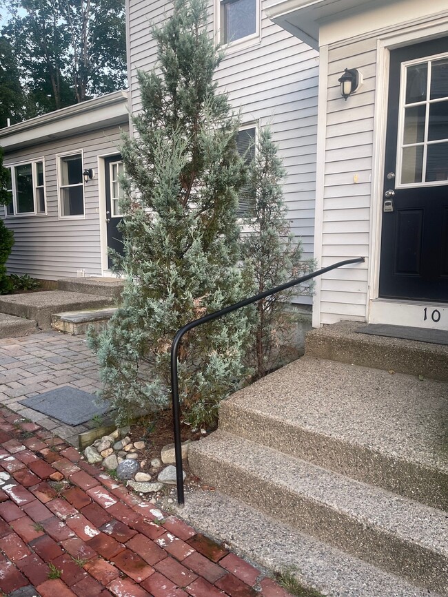 Main entrance to the unit, patio & 2nd door behind - 14 South St