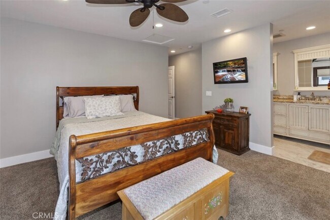 Building Photo - 33791 Colegio Dr