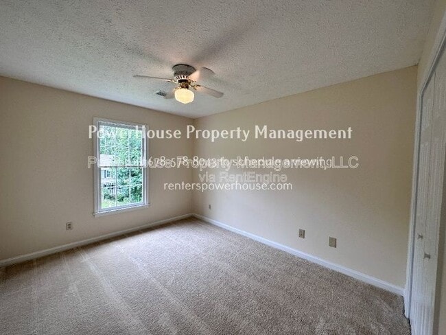 Building Photo - 979 Sugar Crossing Ln