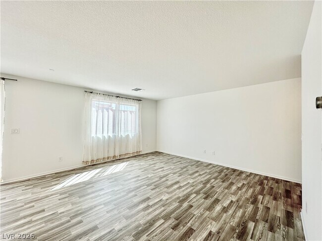 Building Photo - 7623 Royal Halo Ave