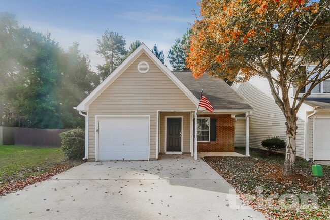 Building Photo - 225 Lossie Ln