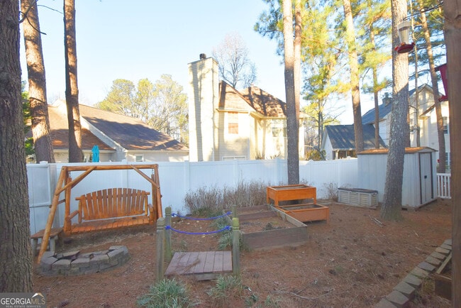 Building Photo - 715 S Fairfield Dr