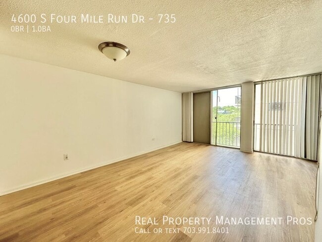 Building Photo - 4600 S Four Mile Run Dr