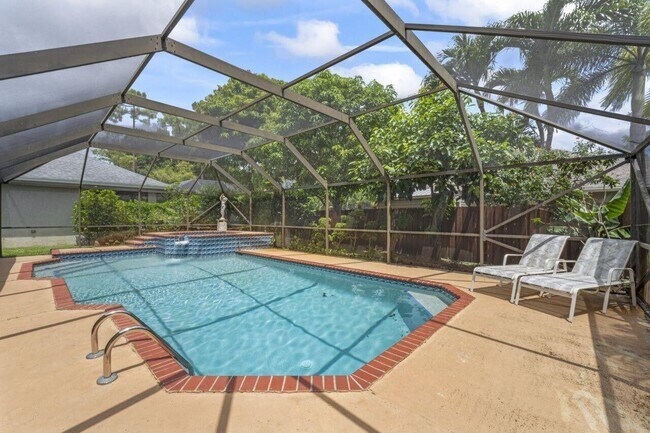 Building Photo - 13679 Callington Dr