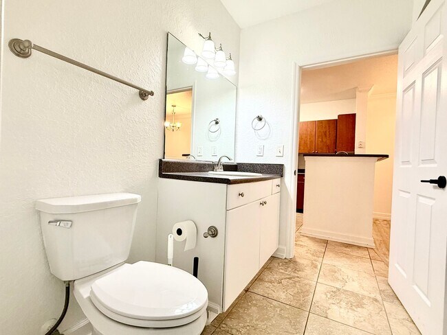 Building Photo - Urban living at its best – 2Bedroooms / 2Baths condo at Grande Downtown Orlando!