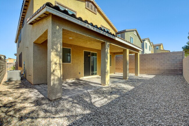 Building Photo - 2919 Caxton Grove Dr